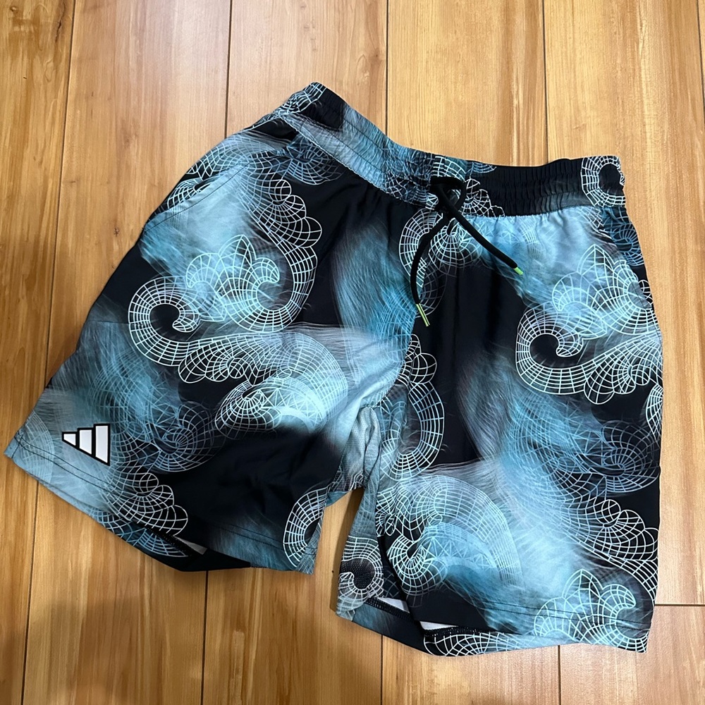 Adidas Large Slim Tennis Shorts